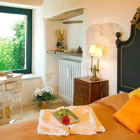 La Maestade Holiday Cagli